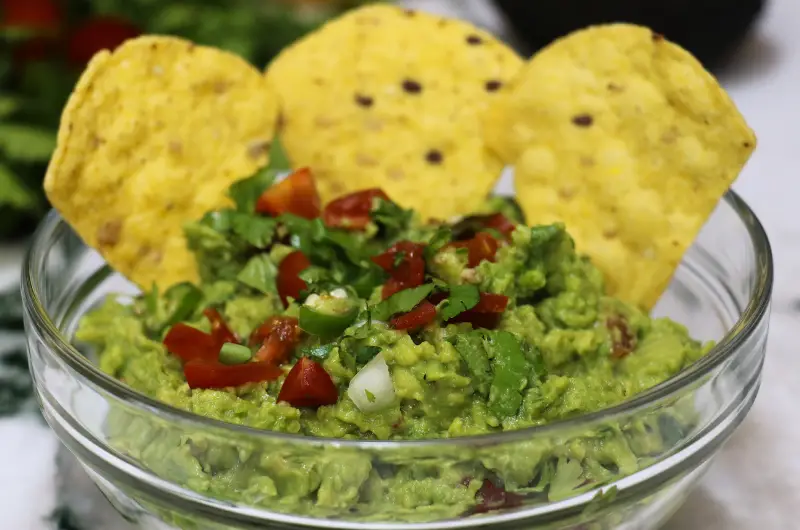 How to Make Fresh Homemade Guacamole Just In minutes!