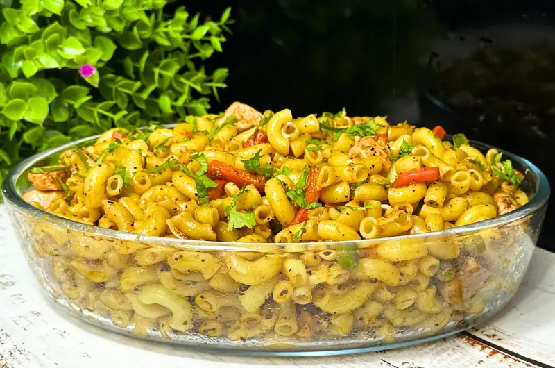 Savor the Flavors: Irresistible Black Pepper Chicken Macaroni Recipe