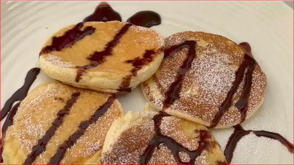 Fluffy Japanese Soufflé Pancakes