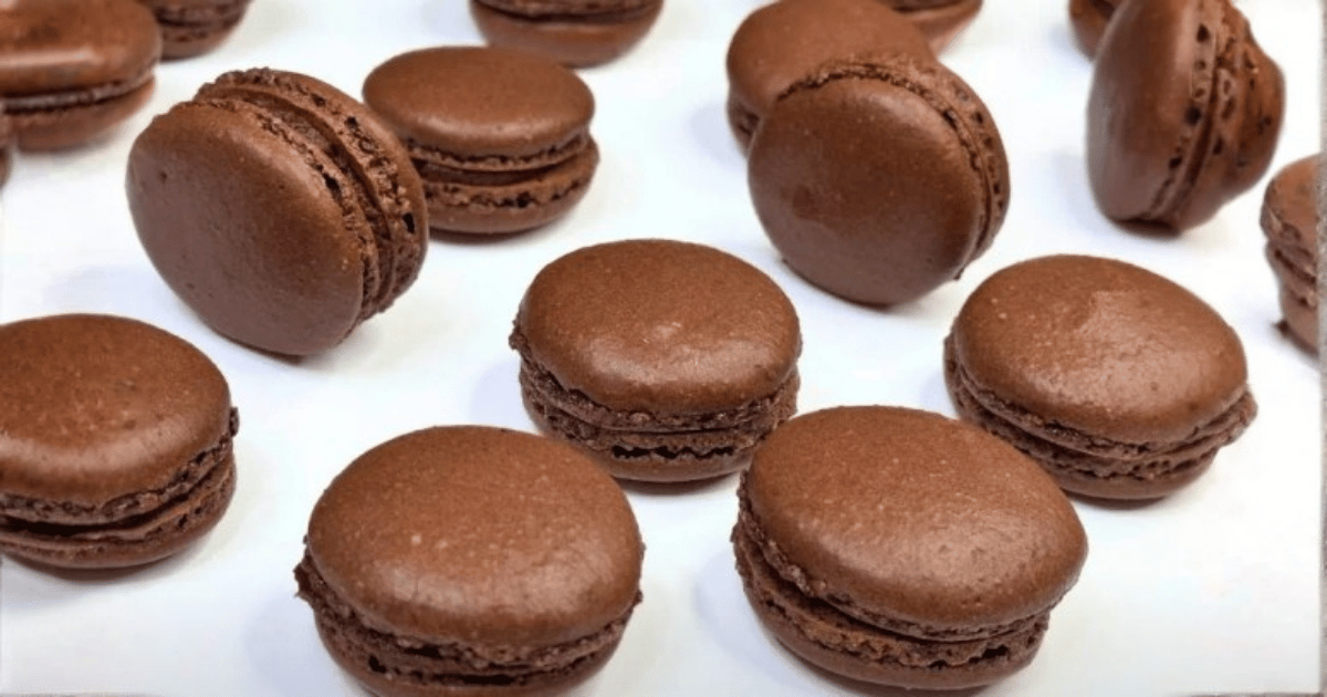 Best Chocolate Macarons Recipe By Continental Food