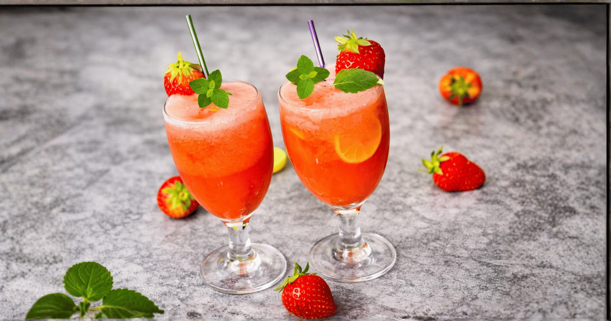 1-Minute Refreshing Strawberry Lemonade Recipe by Continental Food - Perfect Summer Drink for a Positive Mood