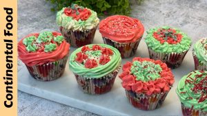 Christmas Cupcakes with Creamy Frosting