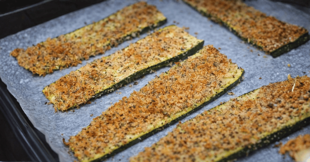 Deliciously Roasted Zucchini Parmigiana In Easy 2 Steps🥒